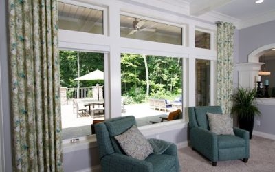 Should You Choose Fiberglass or Vinyl Windows?